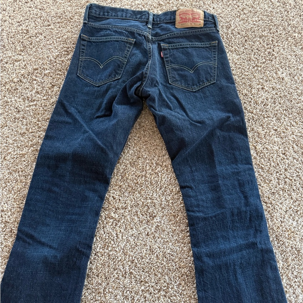 Men’s 527 Levi jeans size 30/30 like new and great condition
